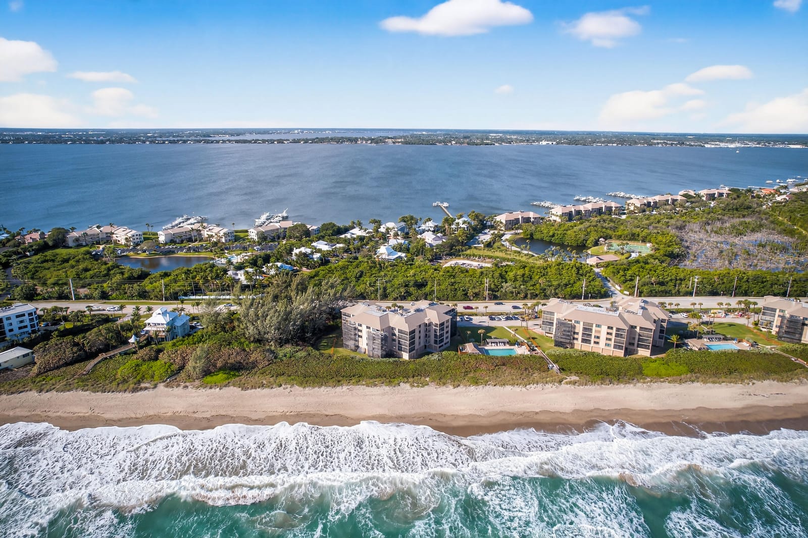 2491 NE Ocean Boulevard 106, Stuart, FL 34996 photo 2