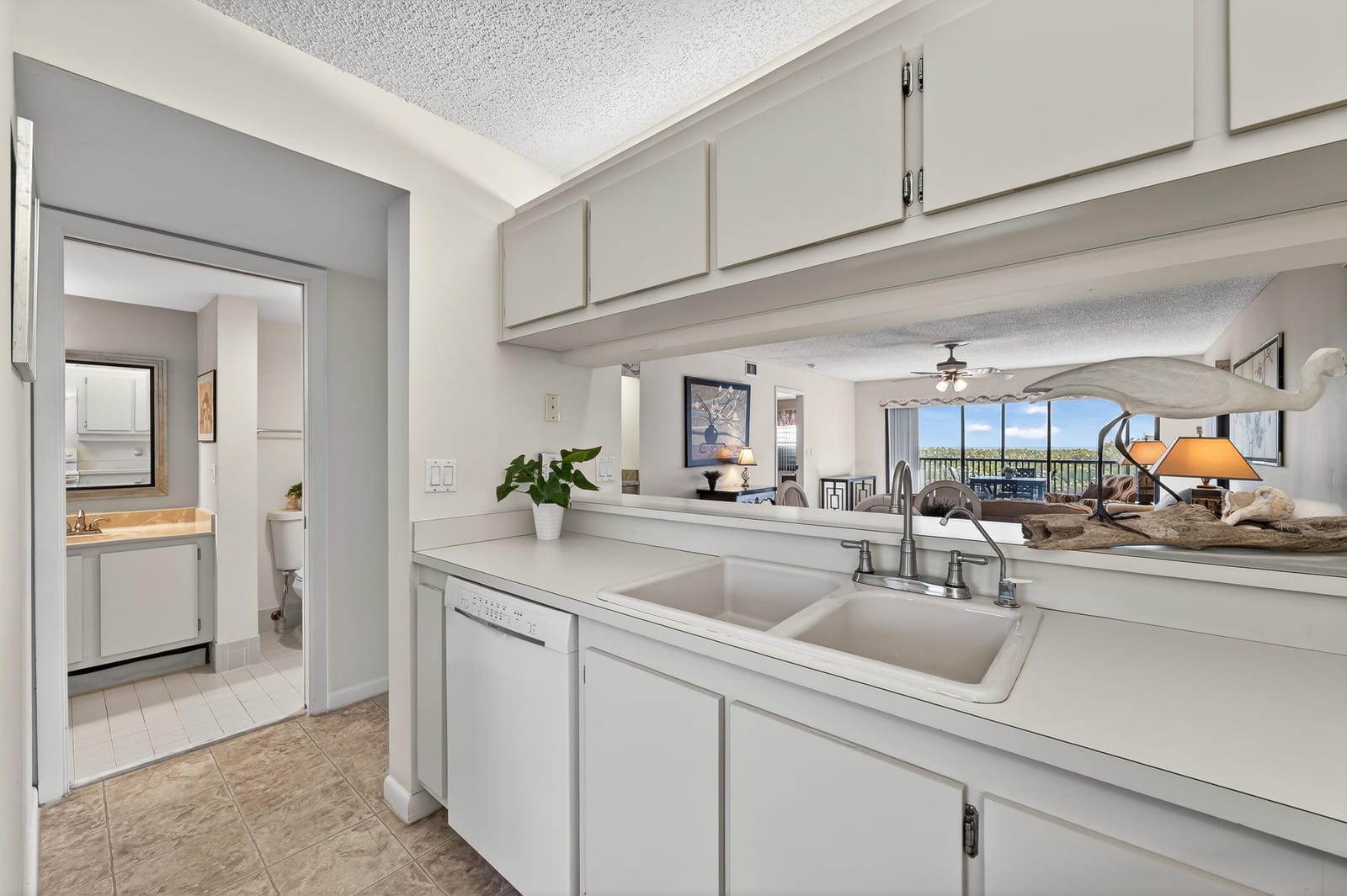 2491 NE Ocean Boulevard 106, Stuart, FL 34996 photo 28