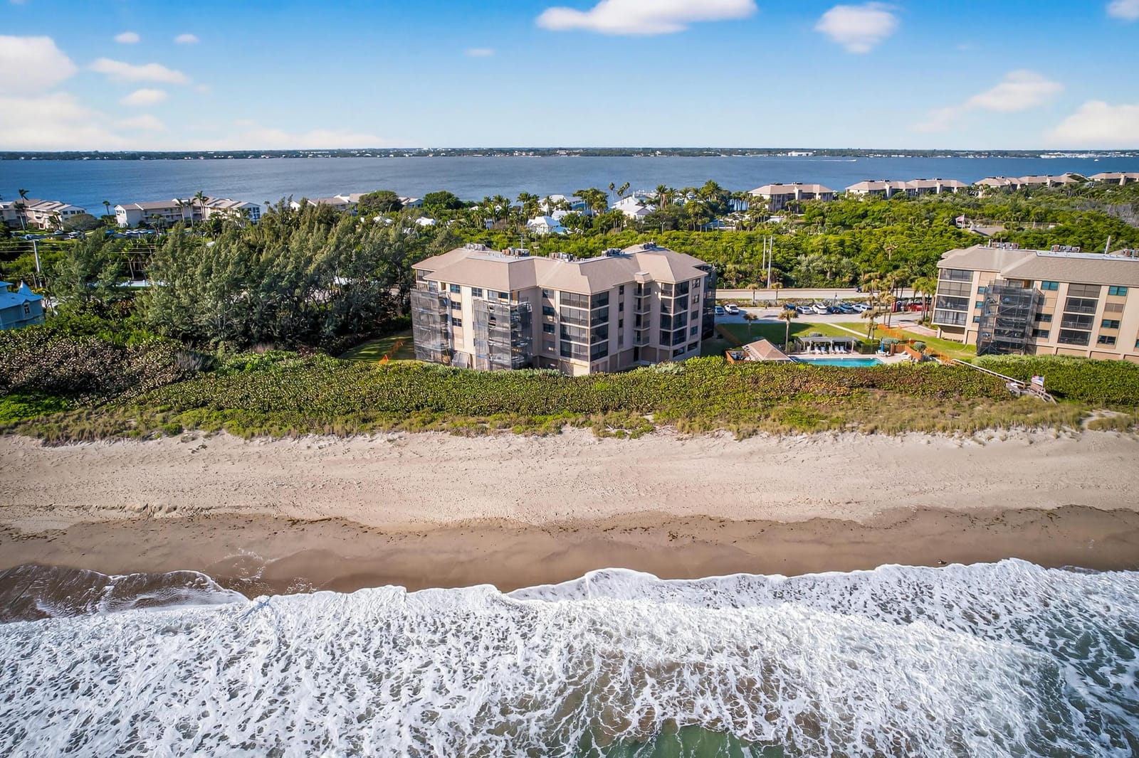 2491 NE Ocean Boulevard 106, Stuart, FL 34996 photo 5