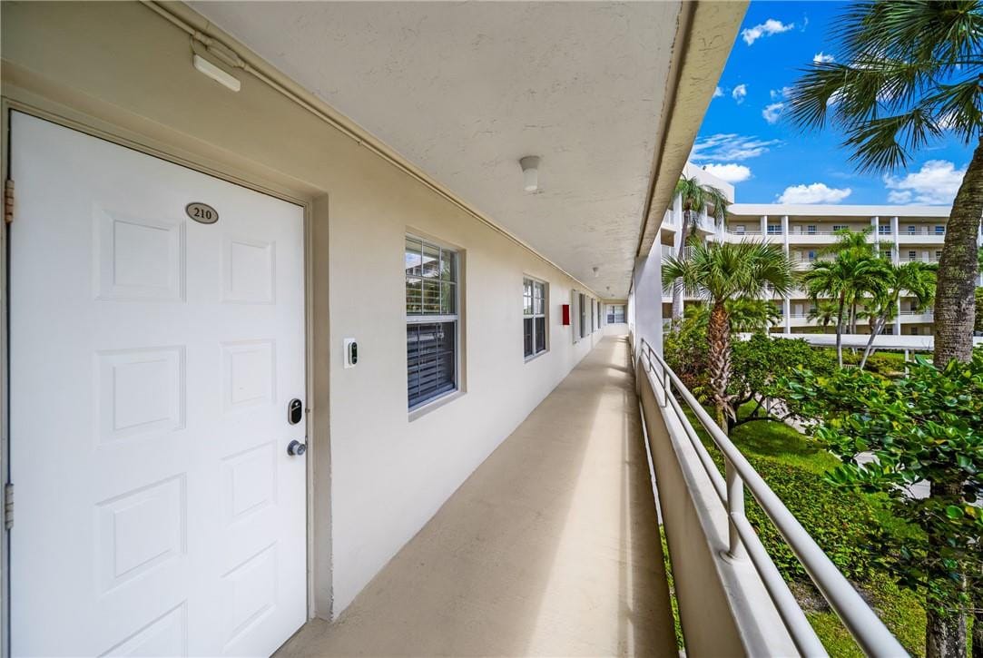 805 Cypress Boulevard 210, Pompano Beach, FL 33069 photo 19