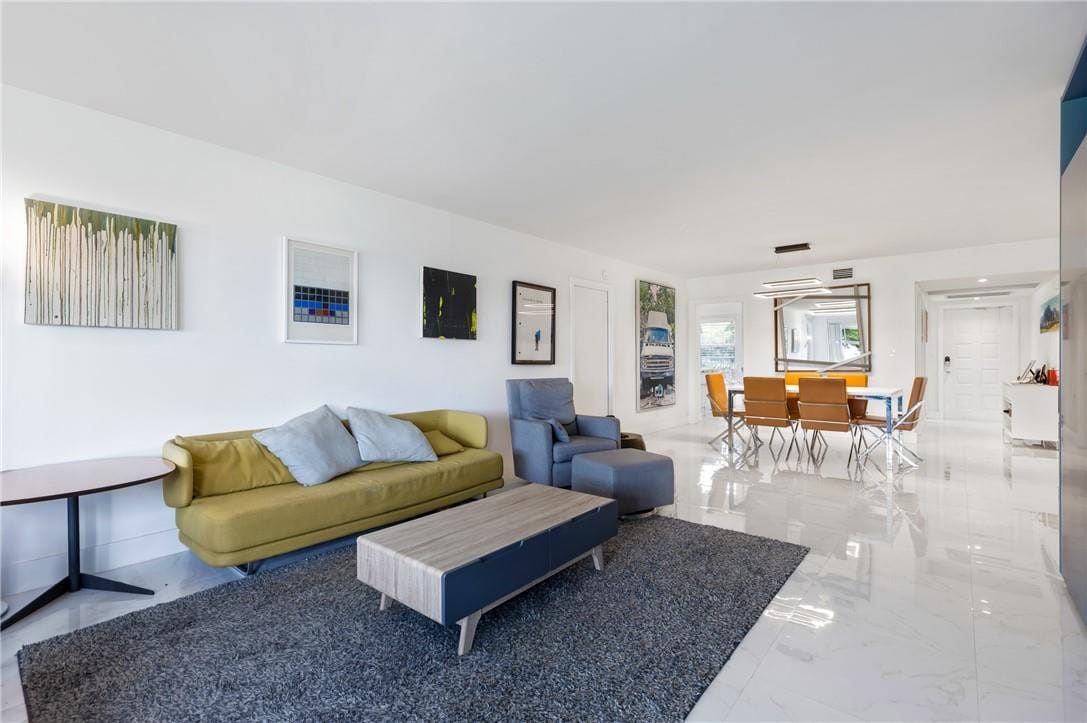 805 Cypress Boulevard 210 — photo 3
