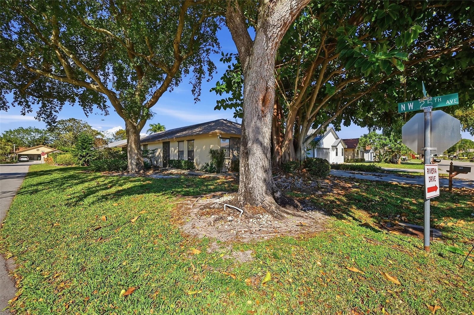 2495 NW 14th Street — photo 2