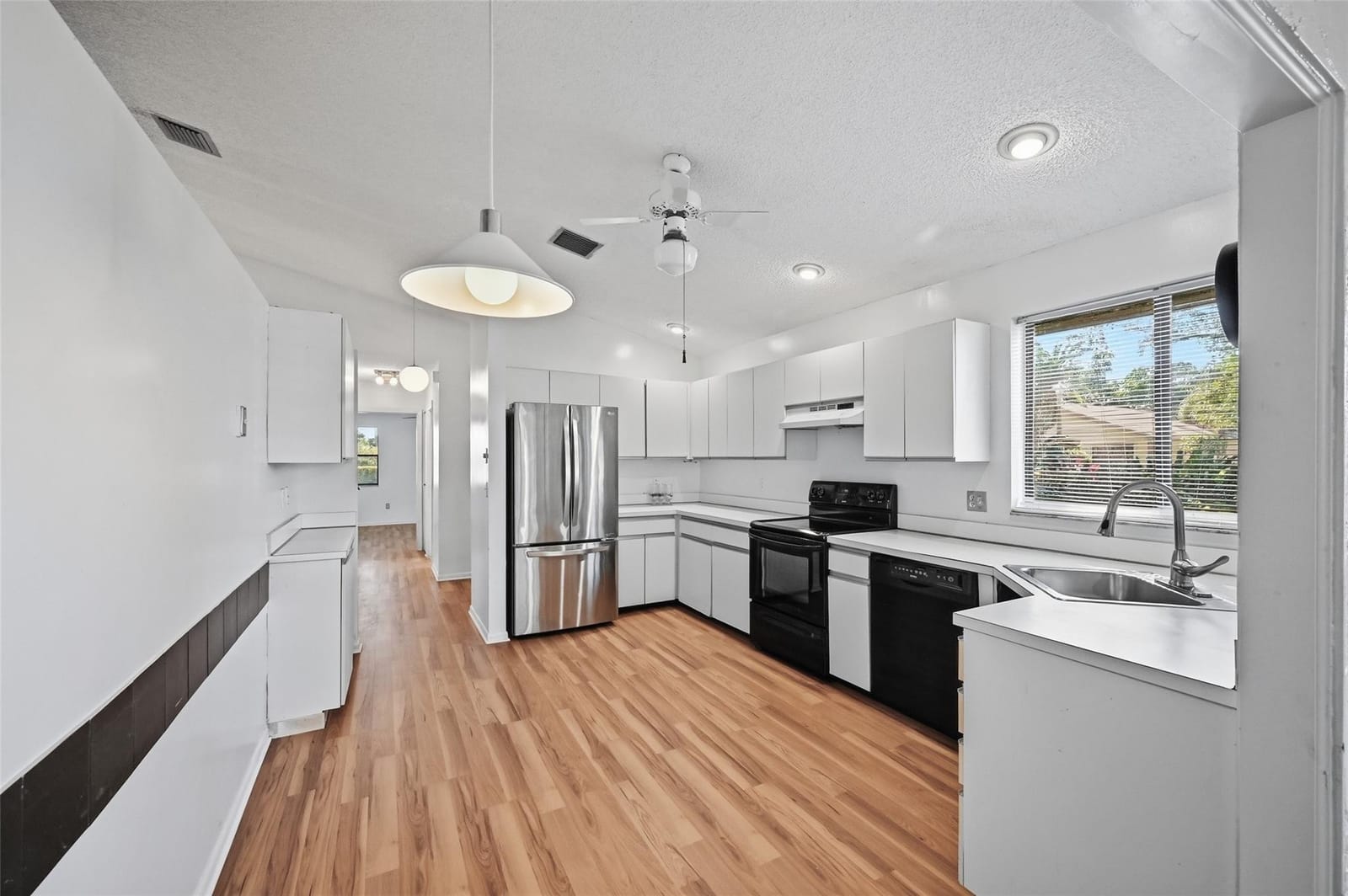 2495 NW 14th Street, Delray Beach, FL 33445 photo 13