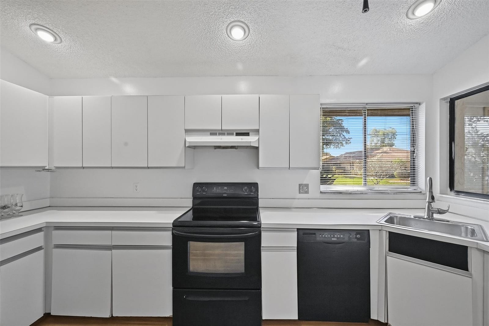 2495 NW 14th Street, Delray Beach, FL 33445 photo 15