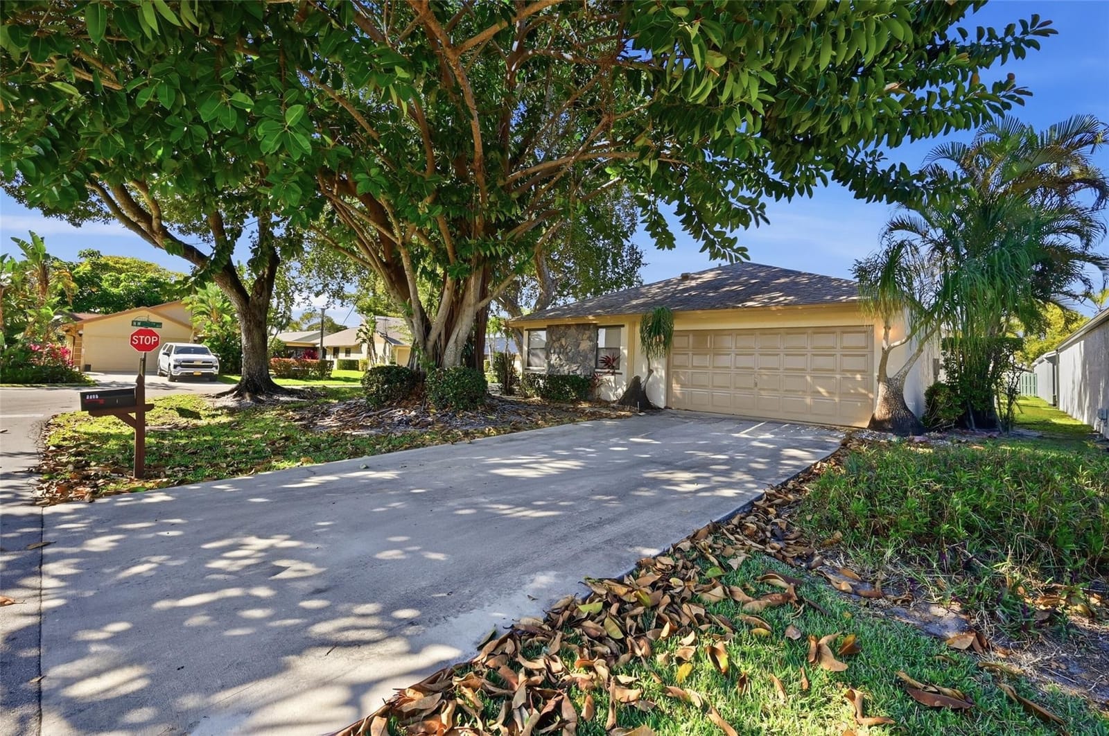 2495 NW 14th Street — photo 3