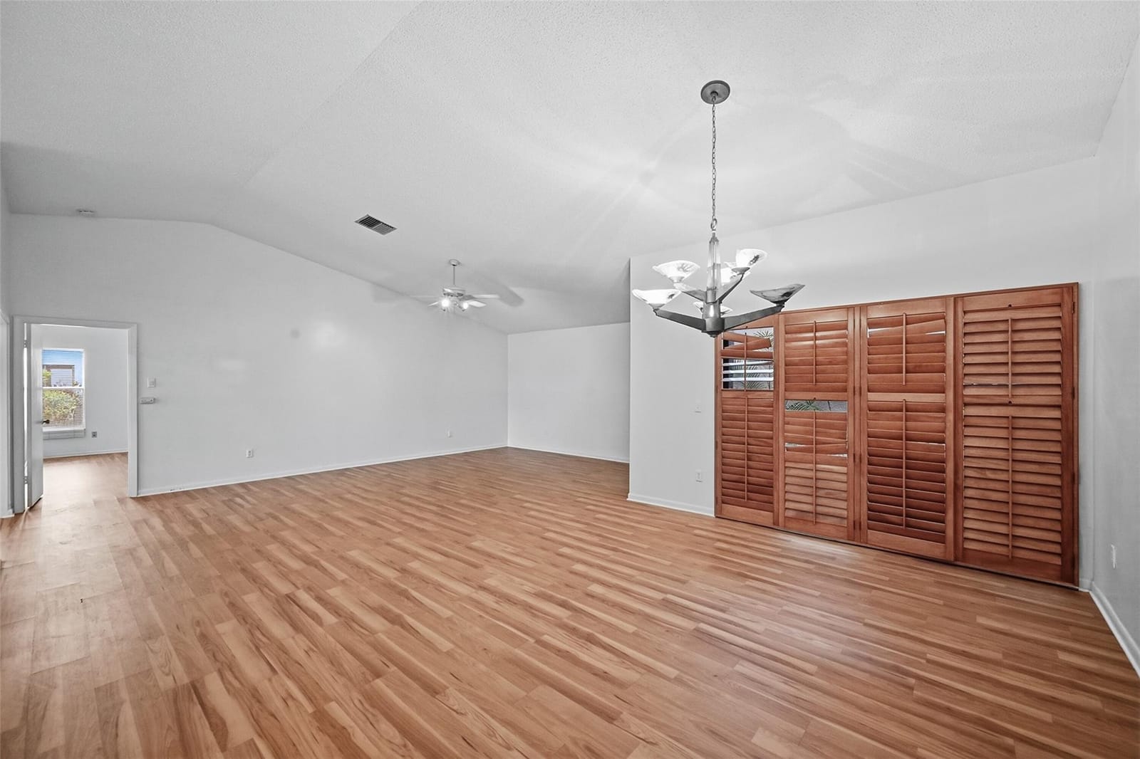2495 NW 14th Street — photo 7