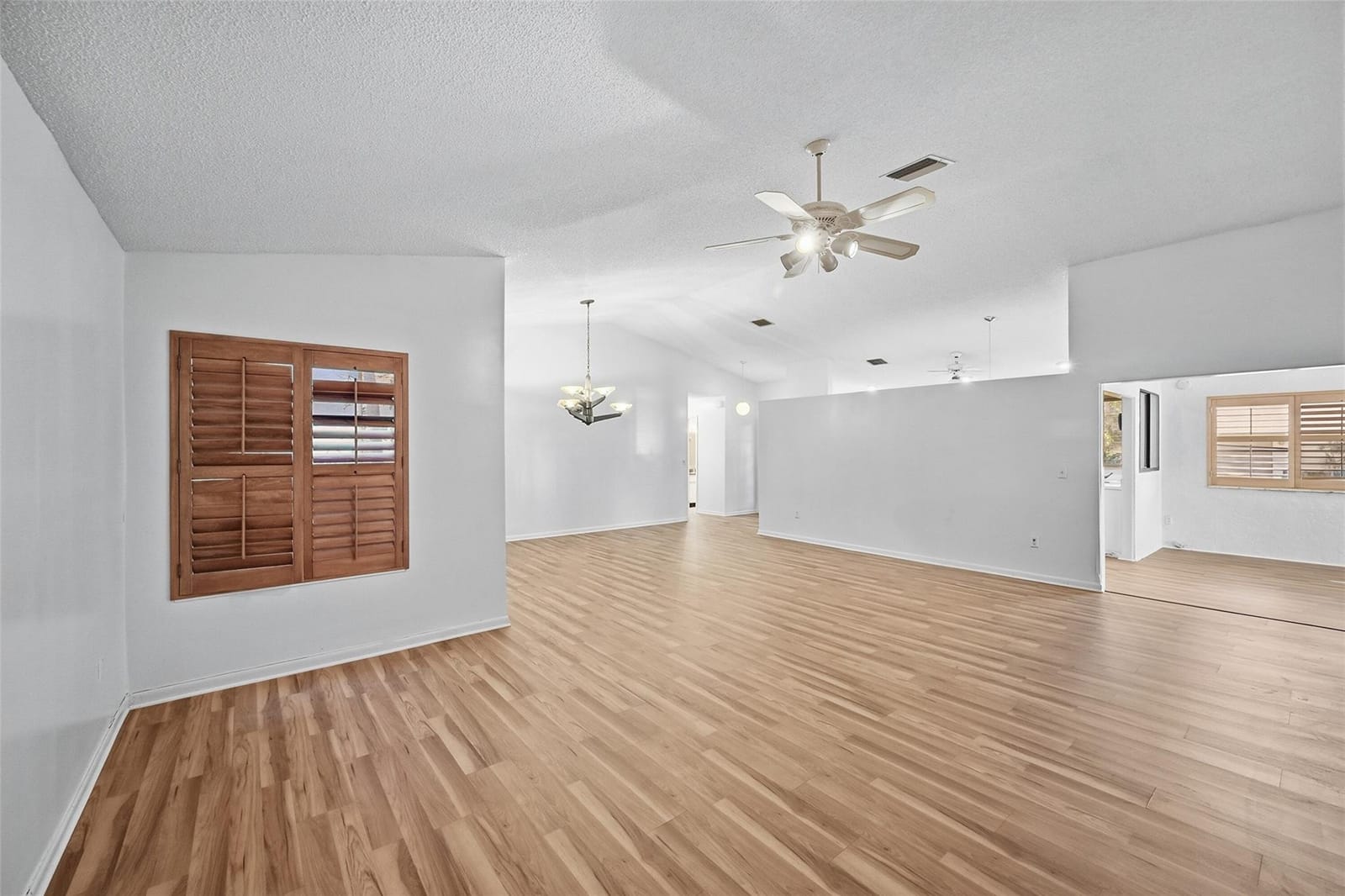 2495 NW 14th Street — photo 9