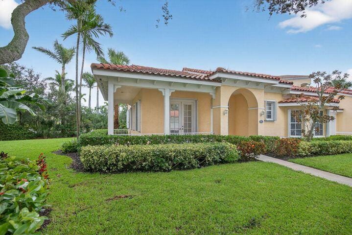 130 Mangrove Bay Way — photo 2
