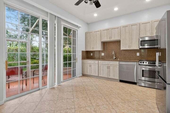 130 Mangrove Bay Way — photo 12
