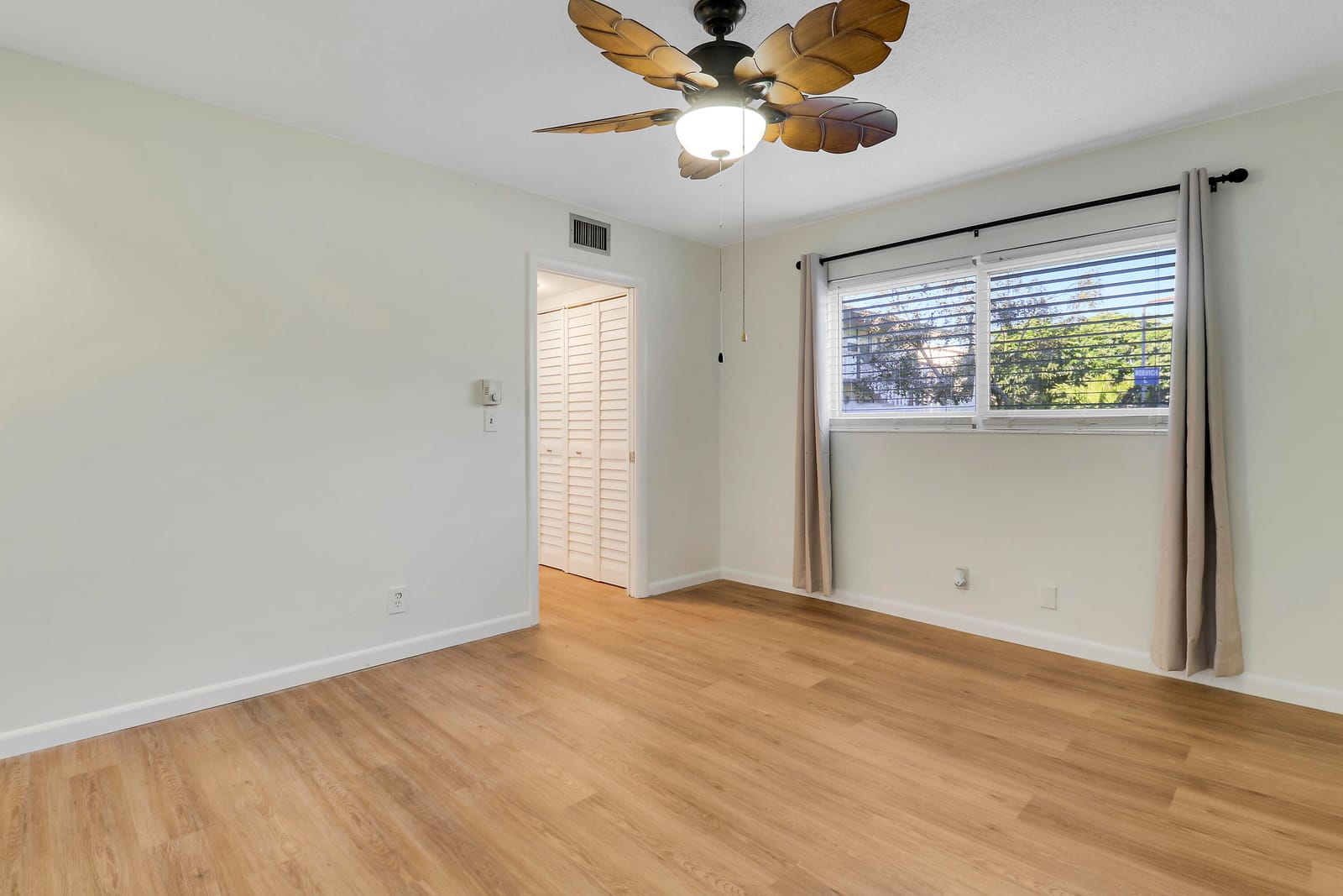269 Norwich L, West Palm Beach, FL 33417 photo 14