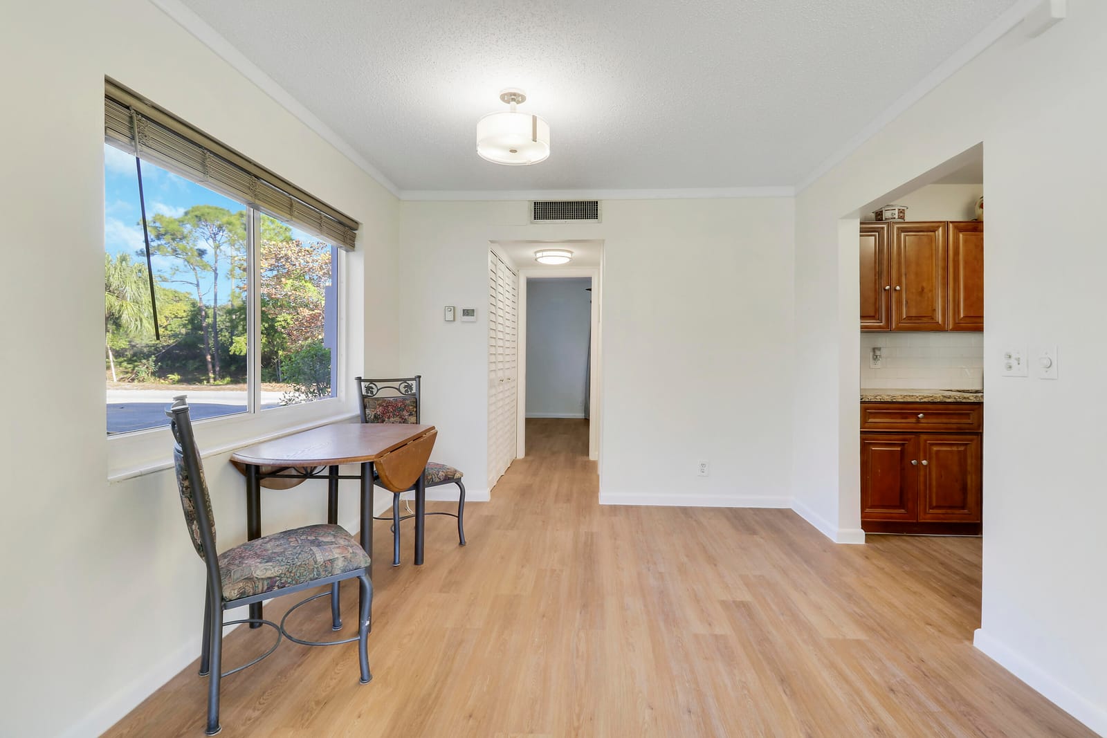 269 Norwich L, West Palm Beach, FL 33417 photo 7