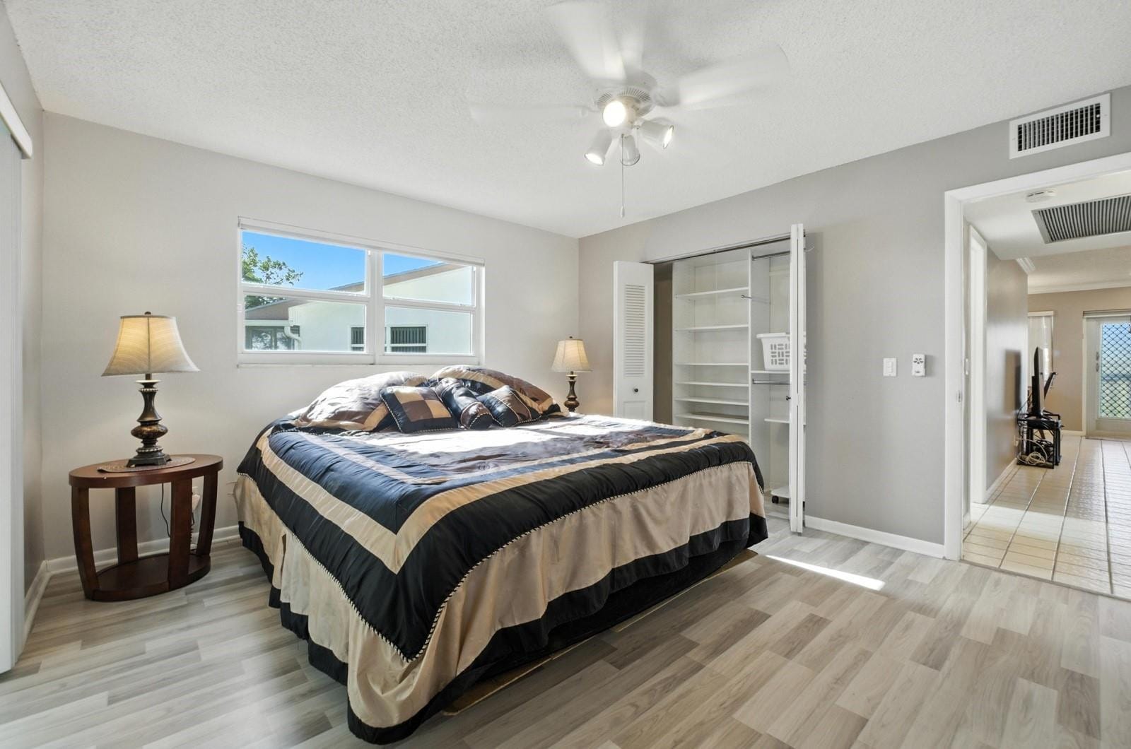 61 Somerset C — photo 2