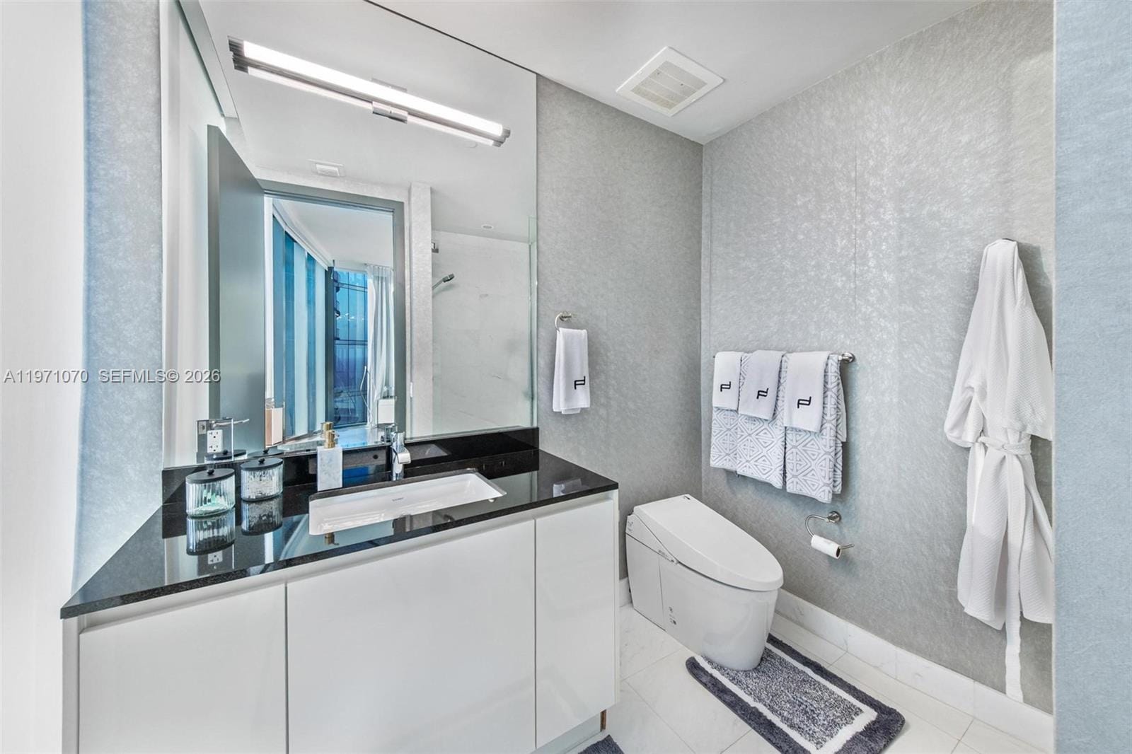 18555 Collins Avenue 5003, Sunny Isles Beach, FL 33160 photo 28