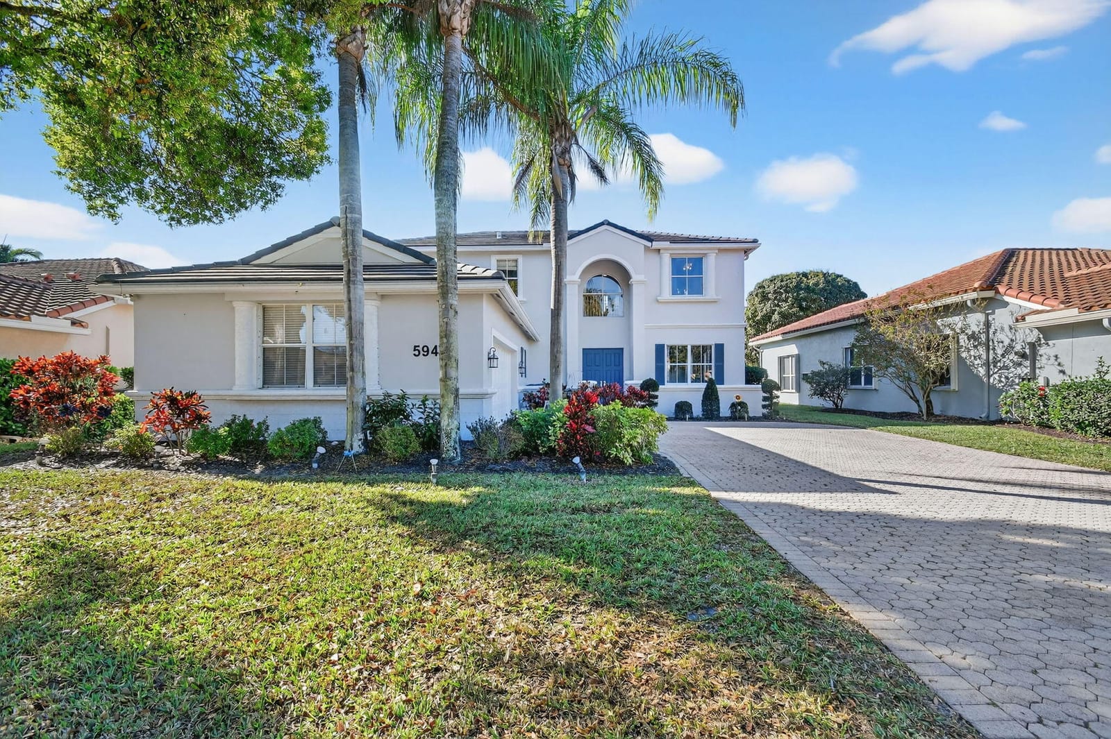 5947 Bay Hill Circle — photo 2