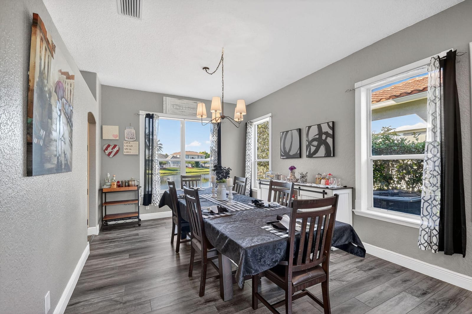 5947 Bay Hill Circle — photo 8