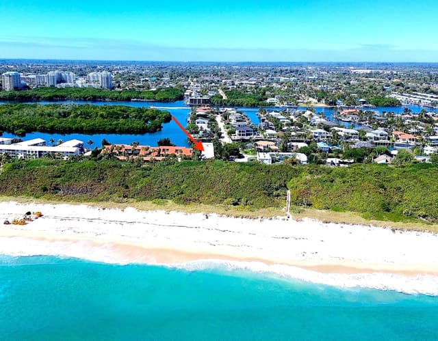 6590 N Ocean Boulevard 9, Ocean Ridge, FL 33435