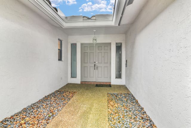 7014 NW 38th Manor, sold in Crossings No 2, Coral Springs, FL