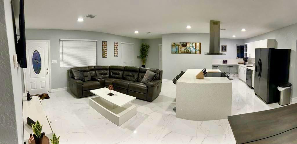 3871 SW 31st Court, West Park, FL 33023 photo 9
