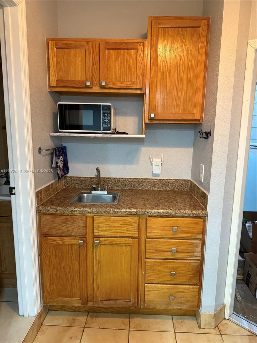 19633 NW 62nd Place, Miami, FL 33015 photo 9