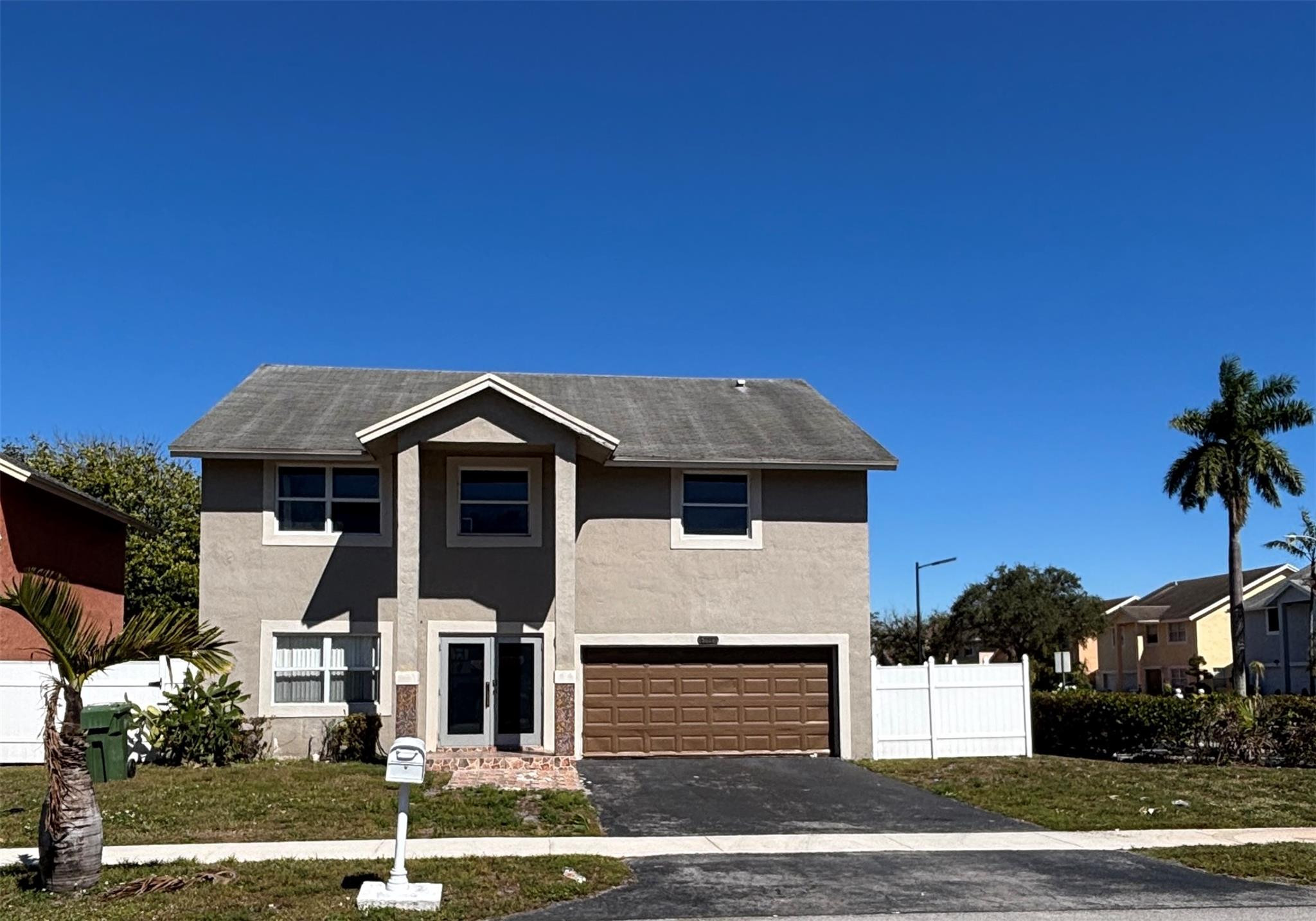 9711 SW 13th Street, Pembroke Pines, FL 33025, Pembroke Pines