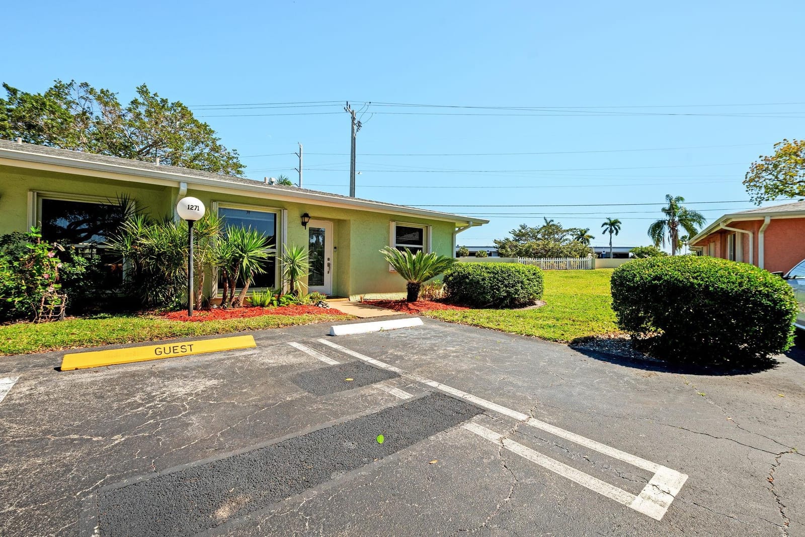 1271 NW 18th Avenue 5D, Delray Beach, FL 33445 photo 2