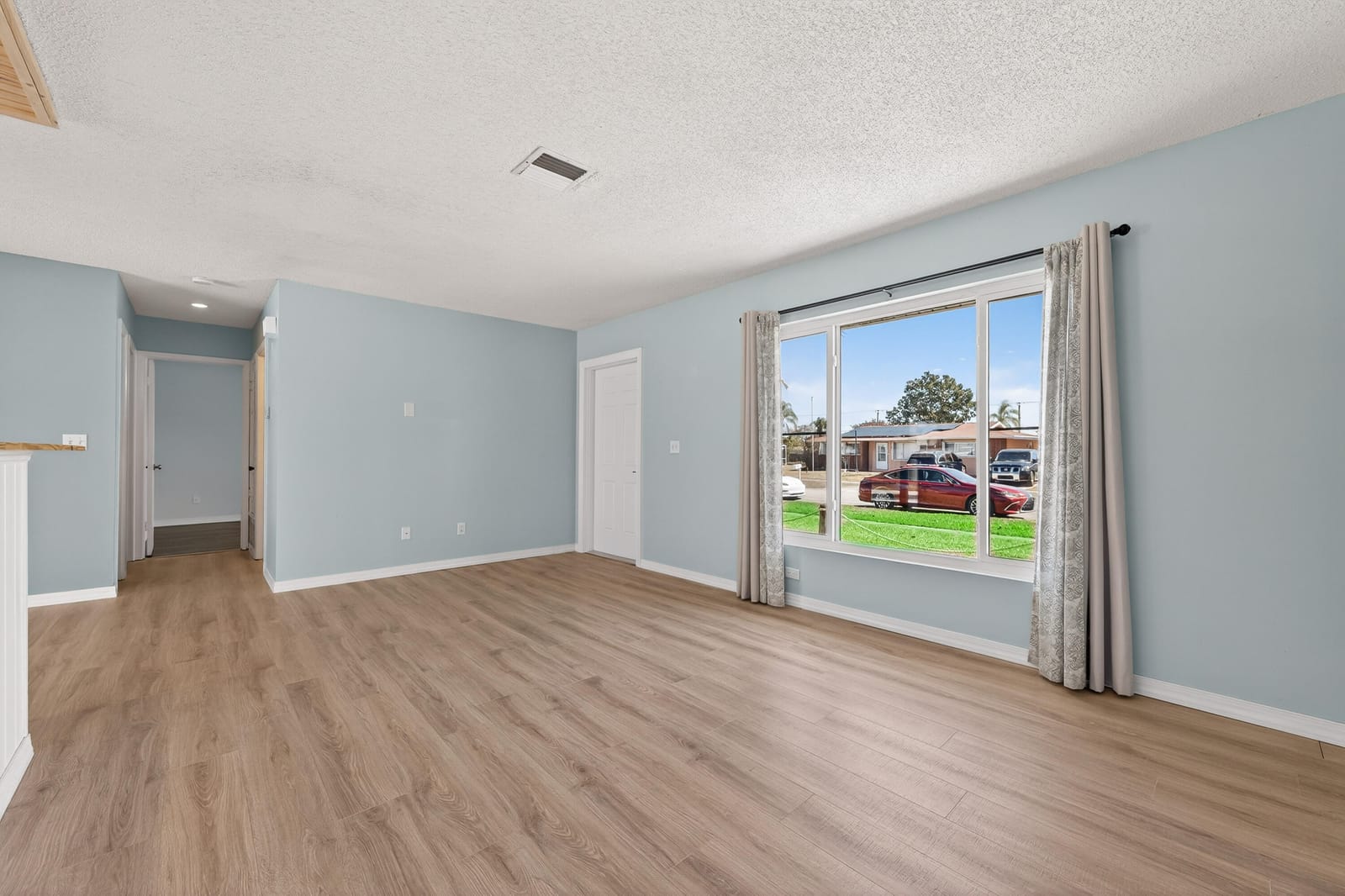 874 SW Goodrich Street — photo 5
