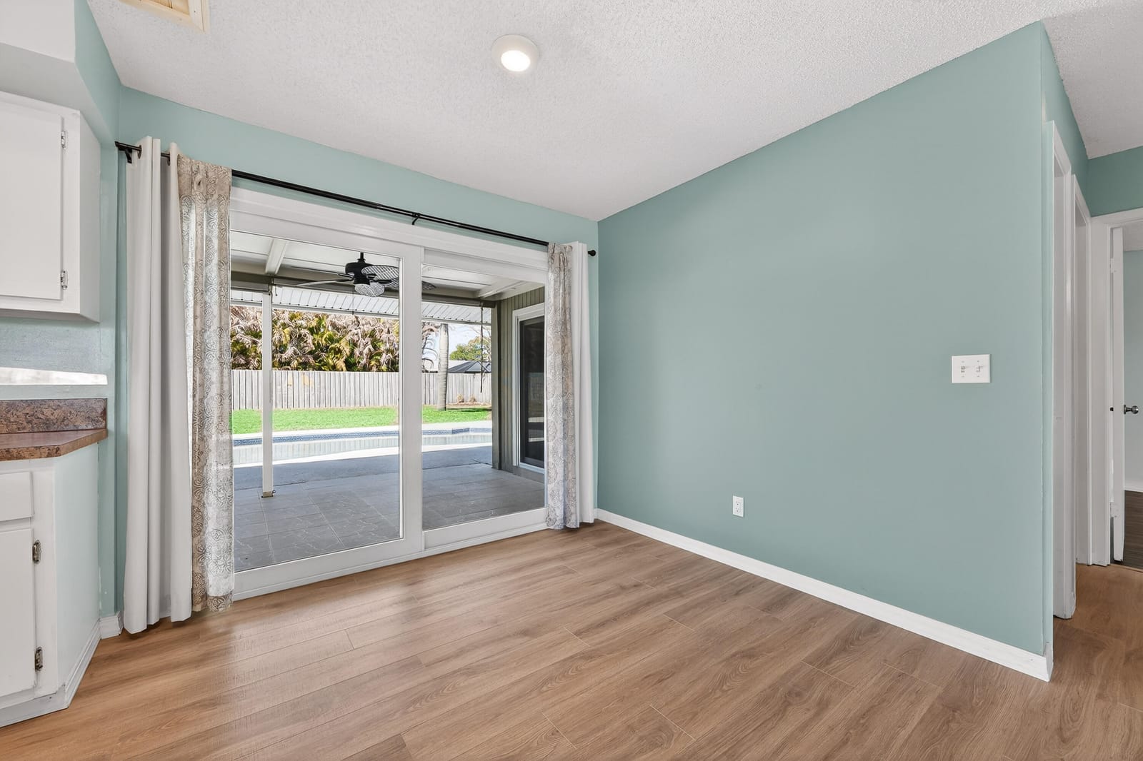 874 SW Goodrich Street — photo 10
