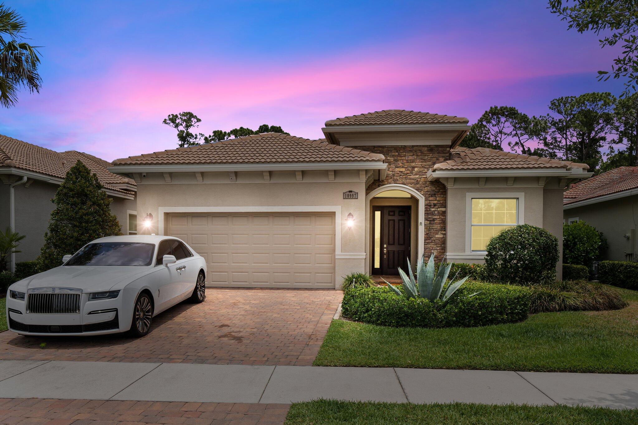 10997 SW Visconti Way, Port St. Lucie, FL 34986