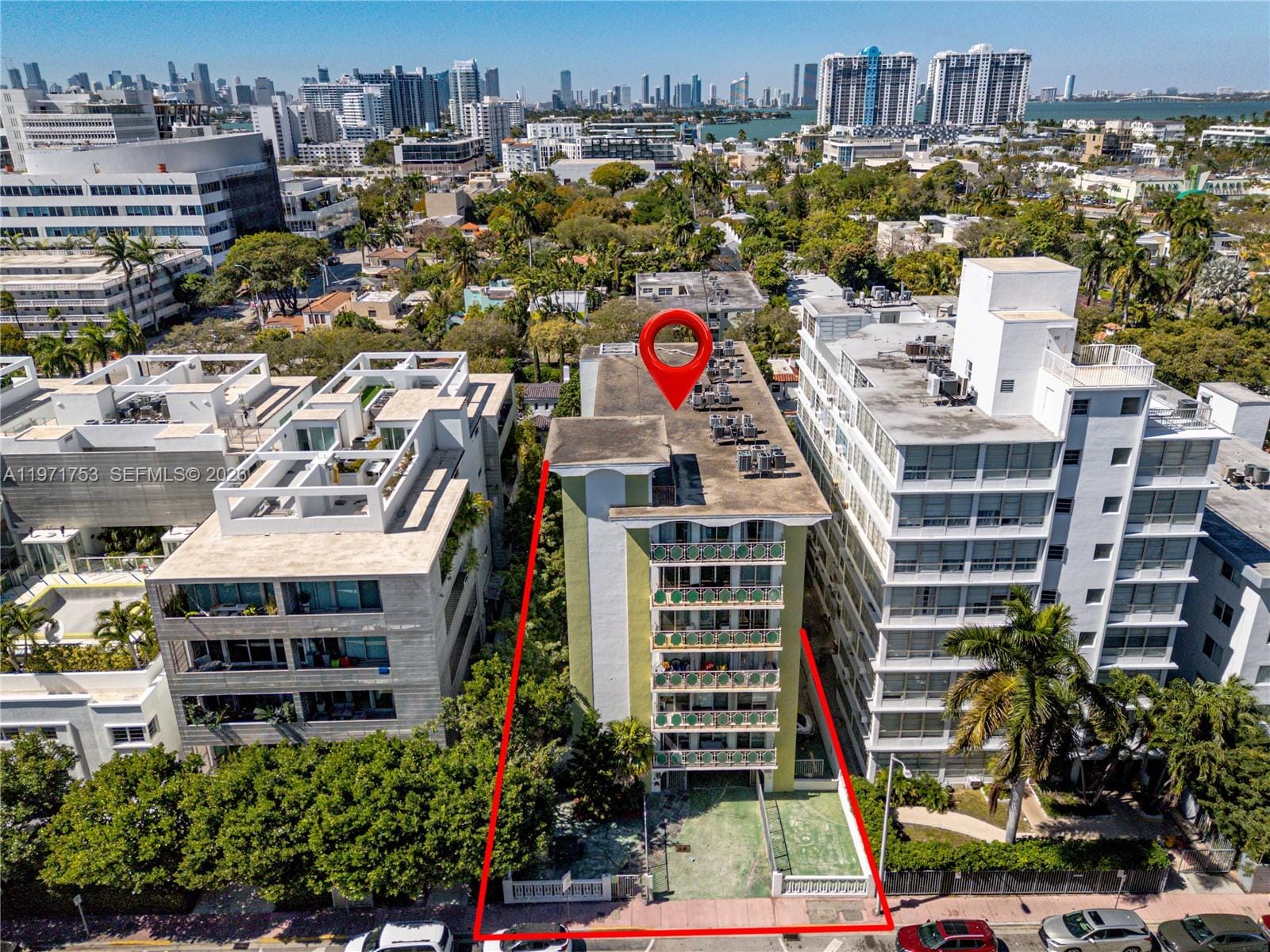 1732 Meridian Avenue 203, Miami Beach, FL 33139 photo 2