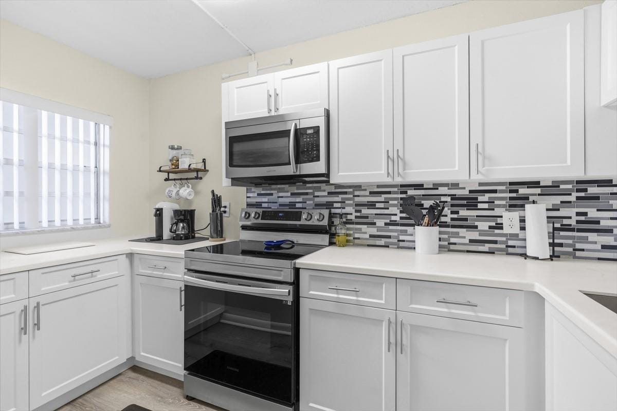 9410 Poinciana Place 108 — photo 6
