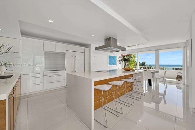199 Ocean Lane Drive 401, Key Biscayne, FL 33149
