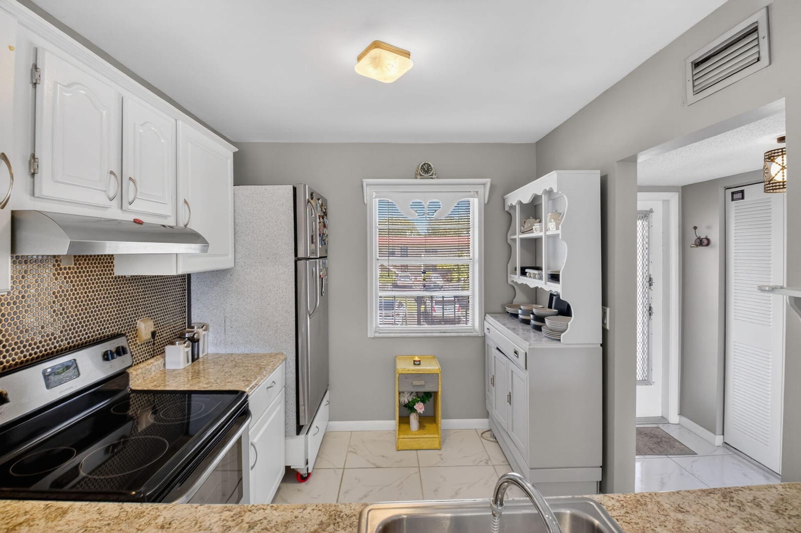 33 Abbey Lane 207, Delray Beach, FL 33446 photo 13
