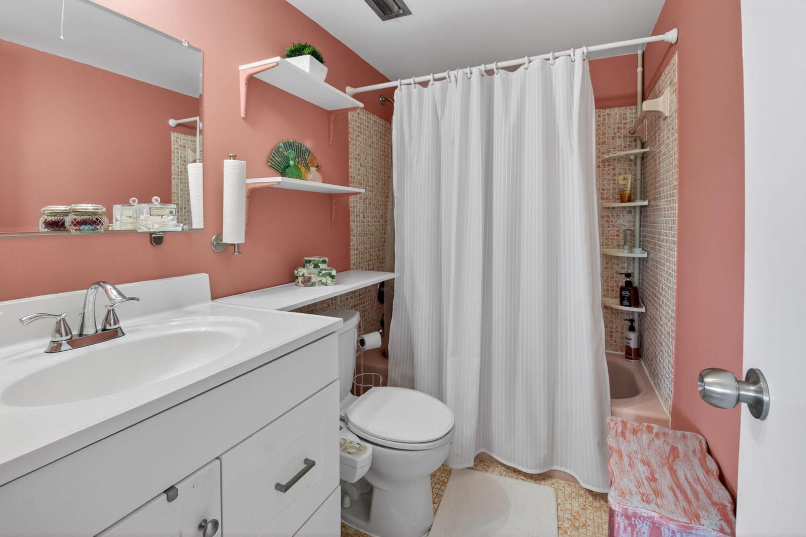 33 Abbey Lane 207, Delray Beach, FL 33446 photo 25