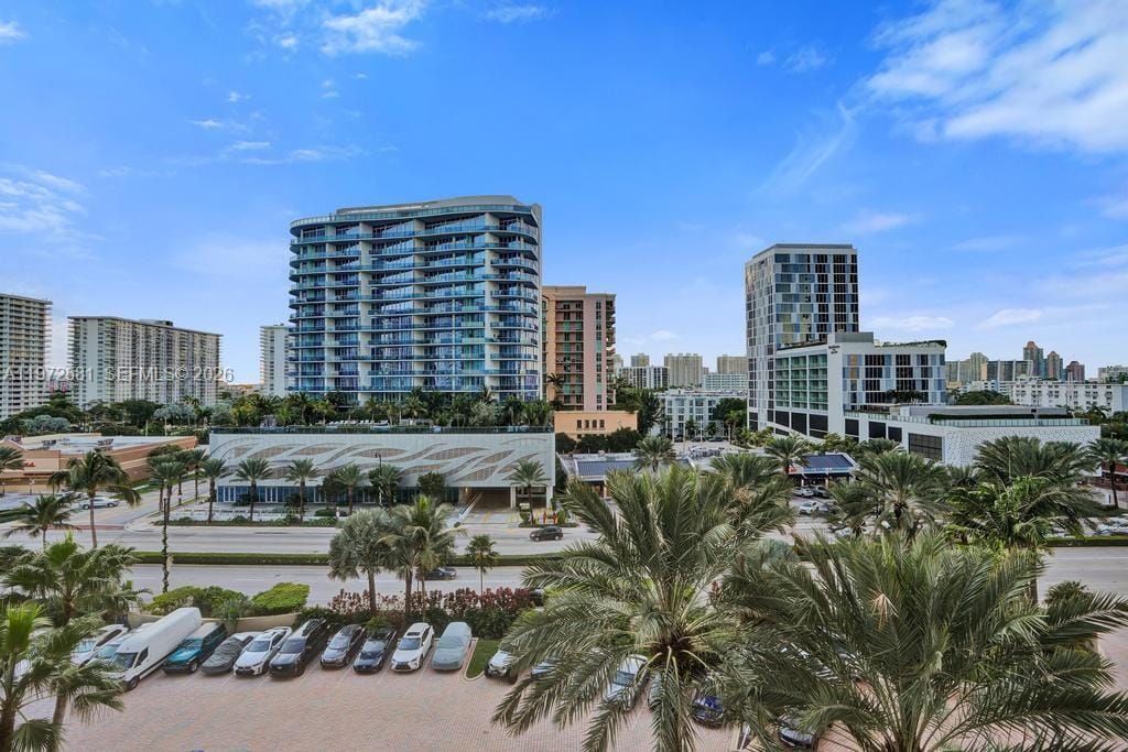 17555 Collins Avenue 704, Sunny Isles Beach, FL 33160 photo 16