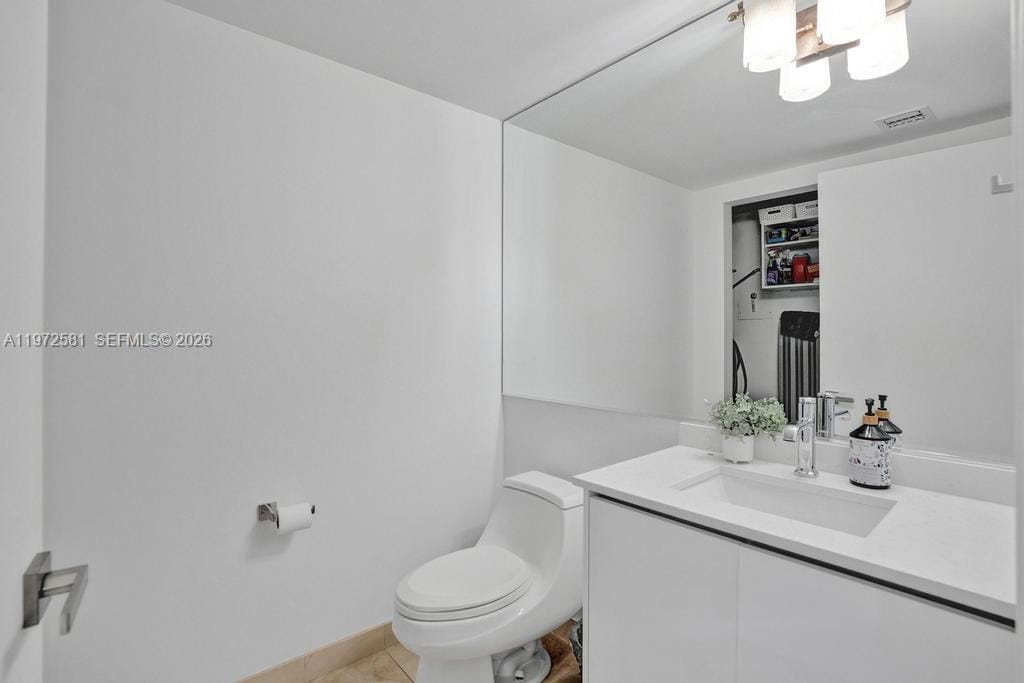 17555 Collins Avenue 704, Sunny Isles Beach, FL 33160 photo 23