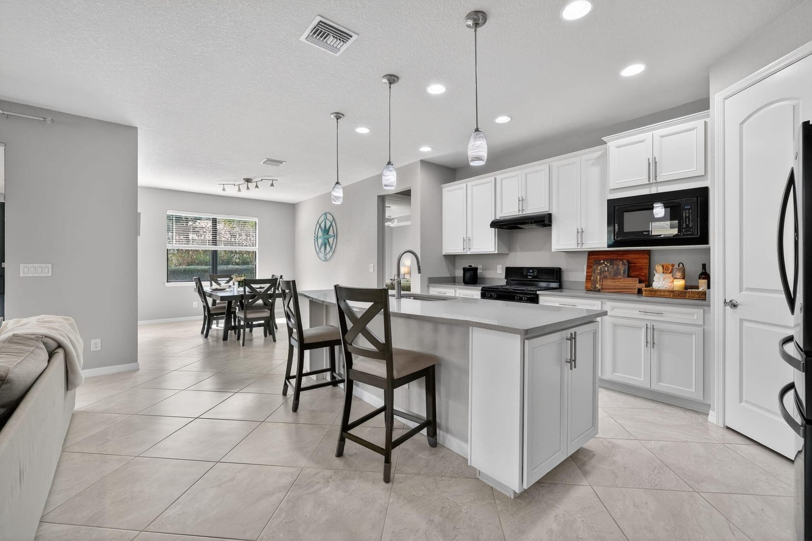 540 SE Monet Drive, Port St. Lucie, FL 34984 photo 8