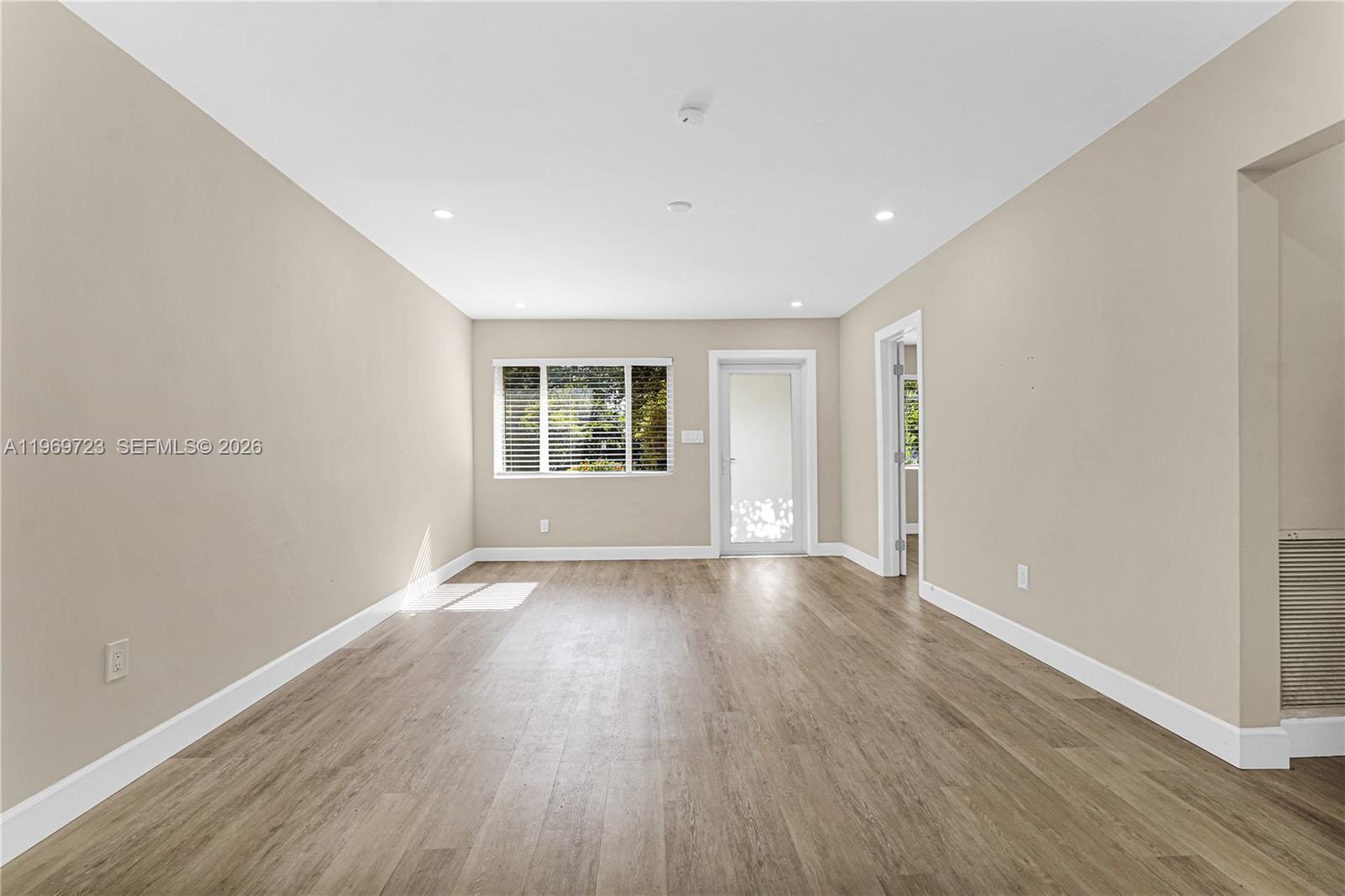 11919 NE 8th Avenue, Biscayne Park, FL 33161 photo 19