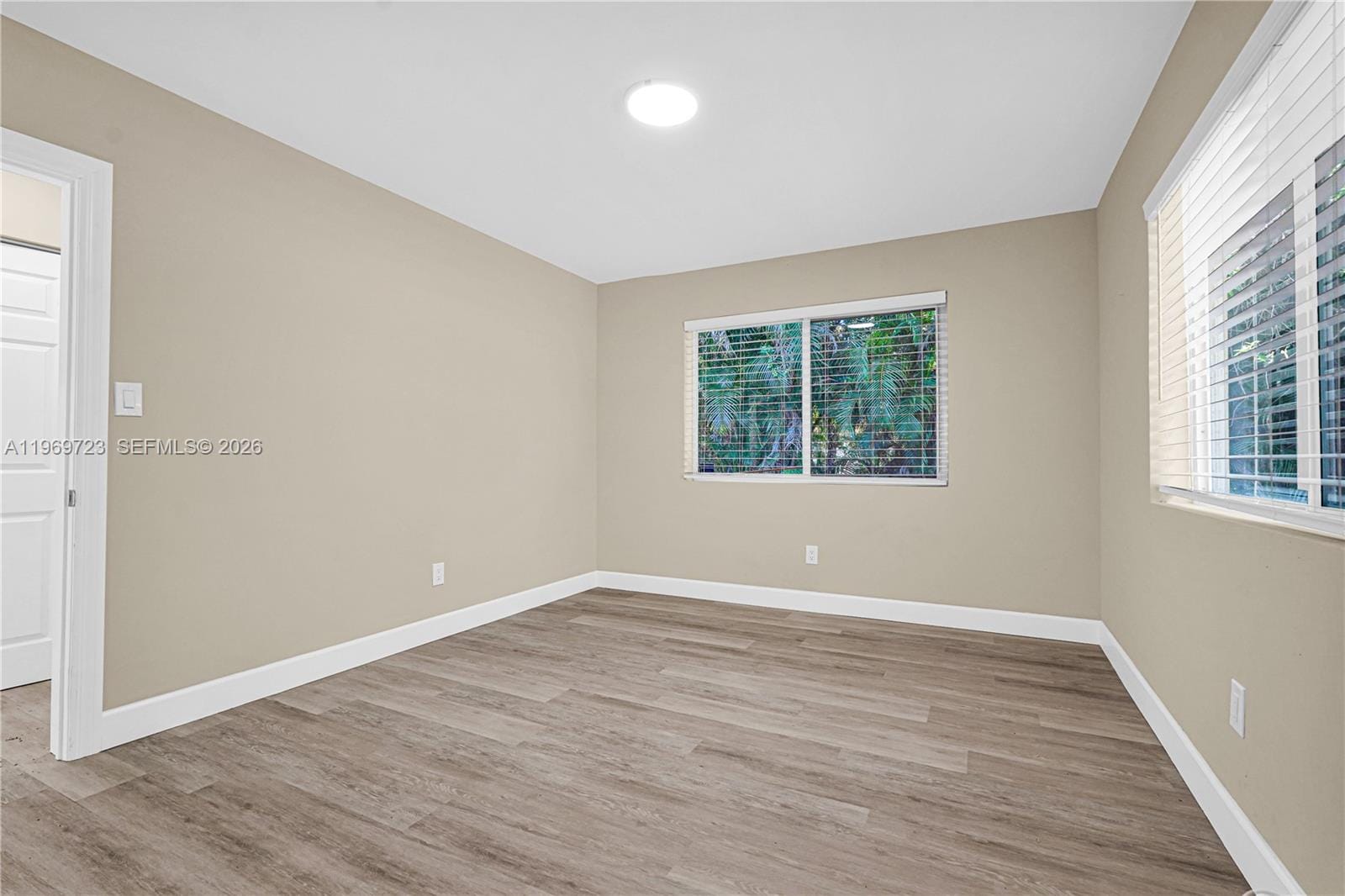 11919 NE 8th Avenue, Biscayne Park, FL 33161 photo 24