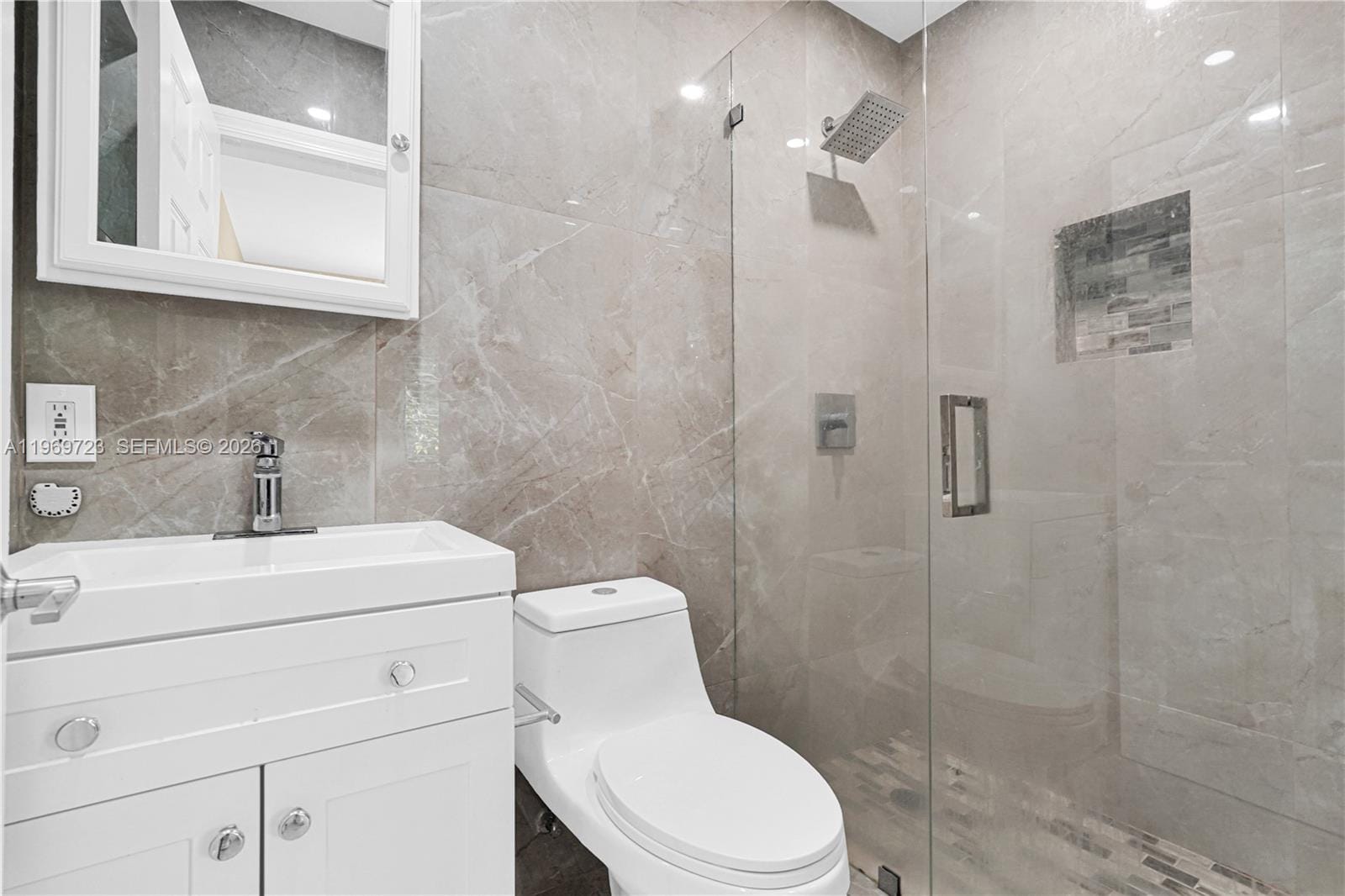 11919 NE 8th Avenue — photo 10