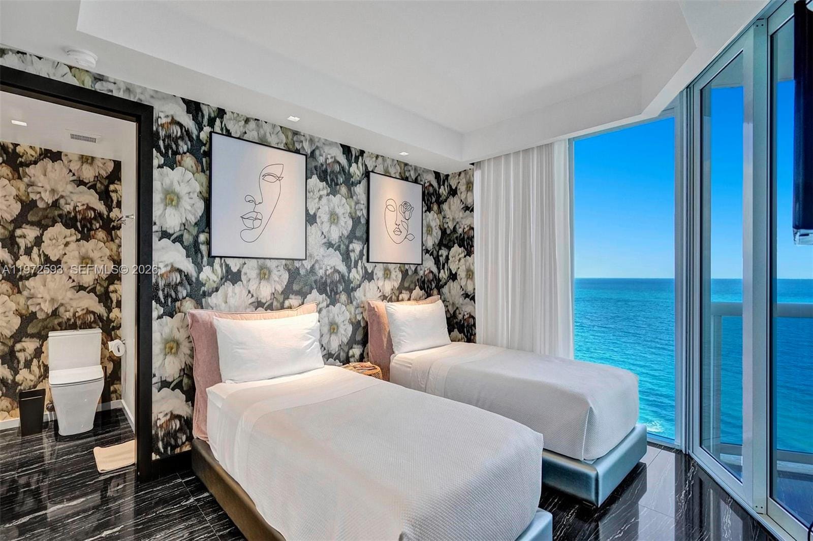 17555 Collins Avenue 2107, Sunny Isles Beach, FL 33160 photo 12
