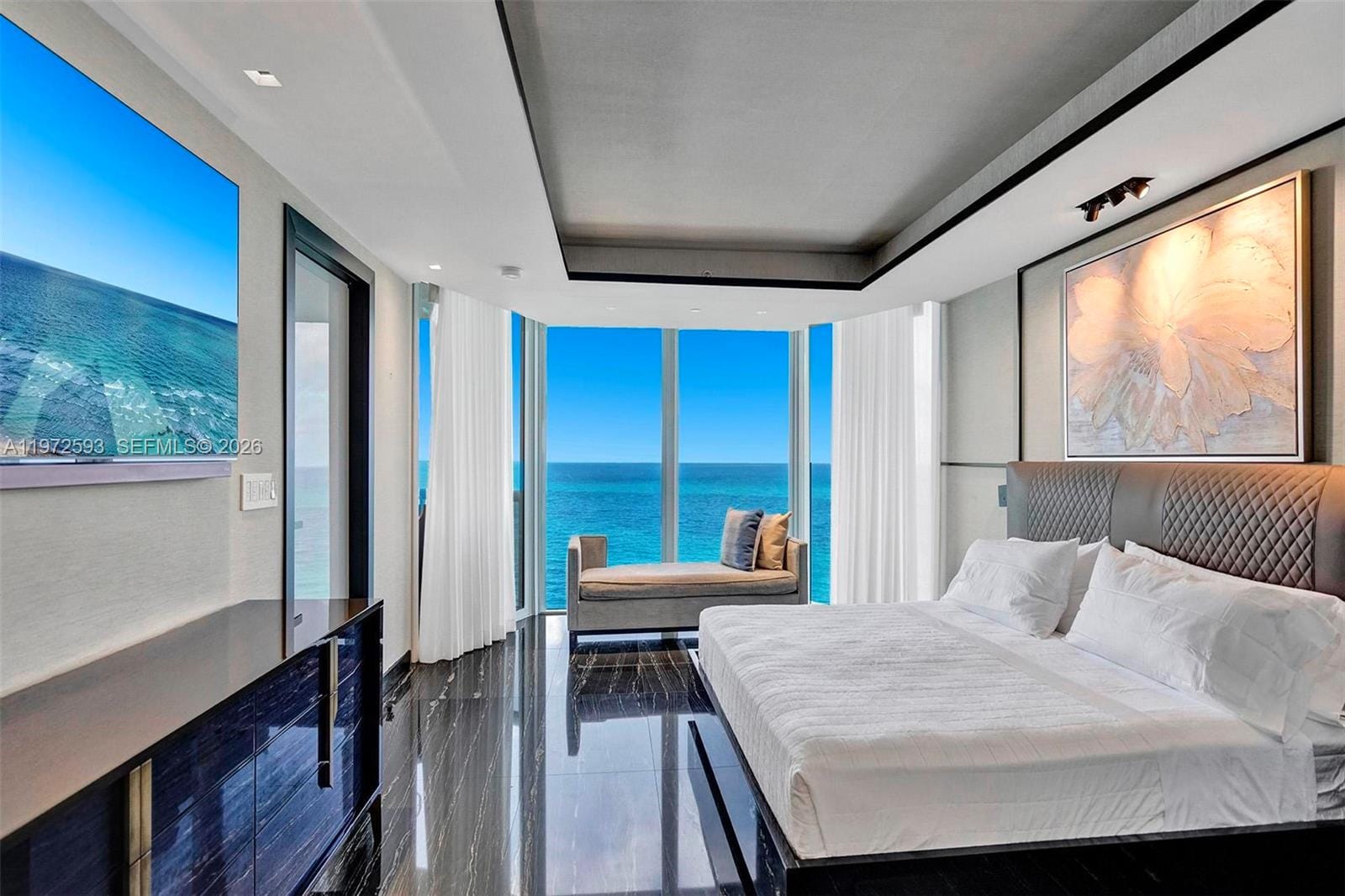 17555 Collins Avenue 2107, Sunny Isles Beach, FL 33160 photo 4