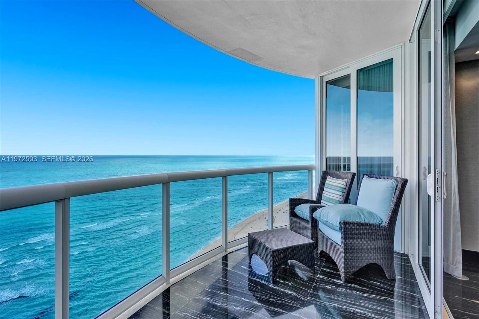 17555 Collins Avenue 2107, Sunny Isles Beach, FL 33160 photo 8