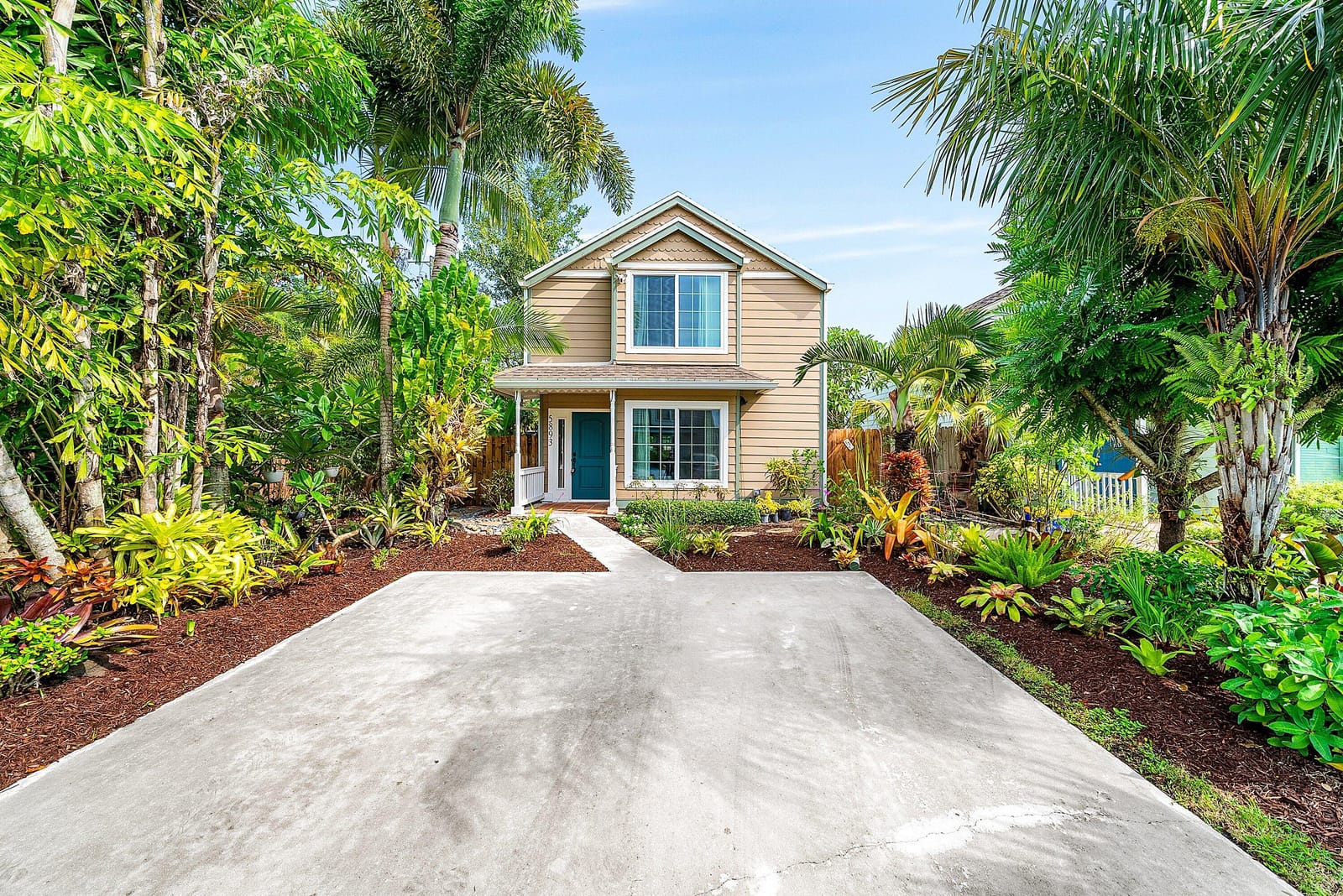 5893 Cassandra Court, West Palm Beach, FL 33415 photo 2