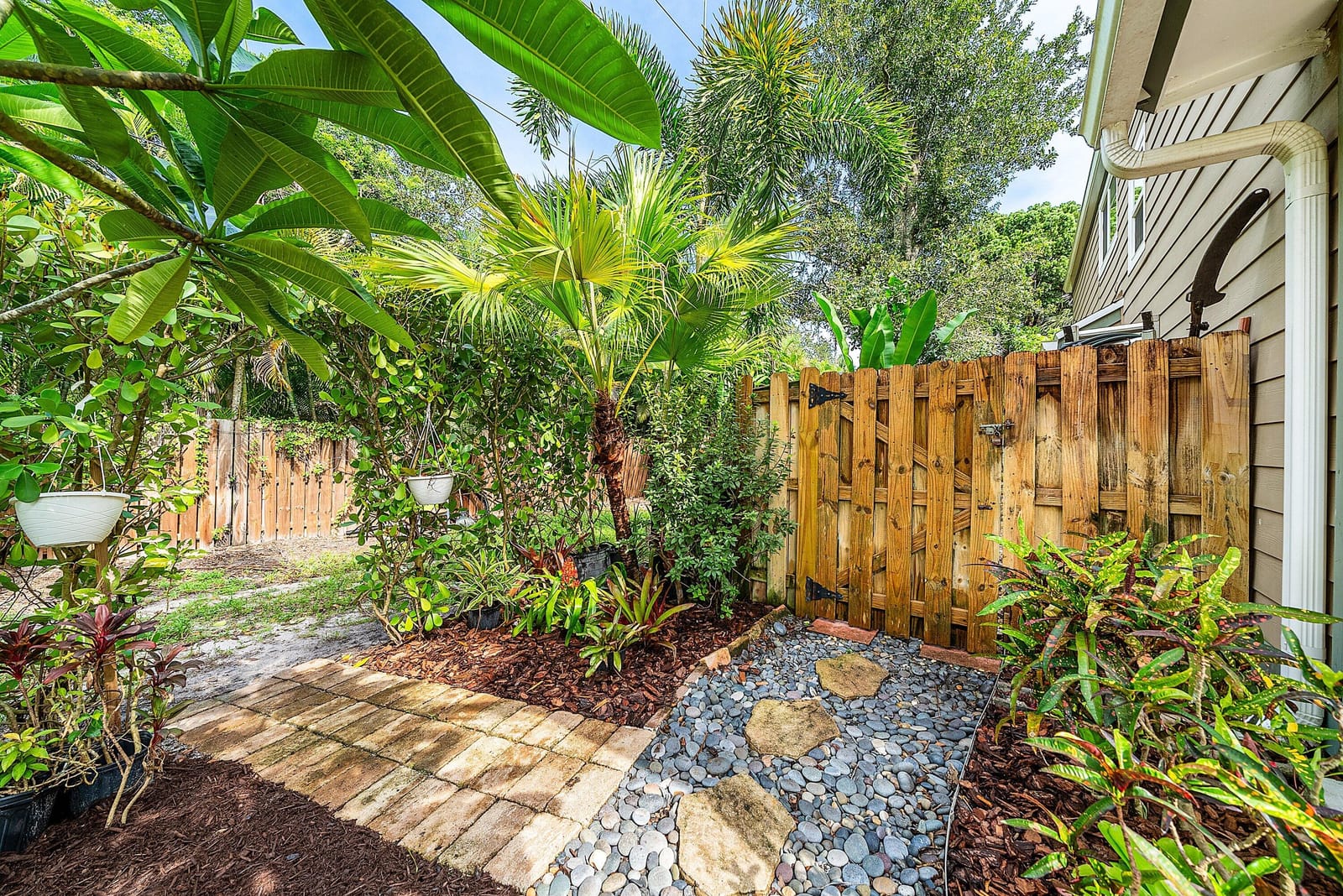 5893 Cassandra Court, West Palm Beach, FL 33415 photo 5
