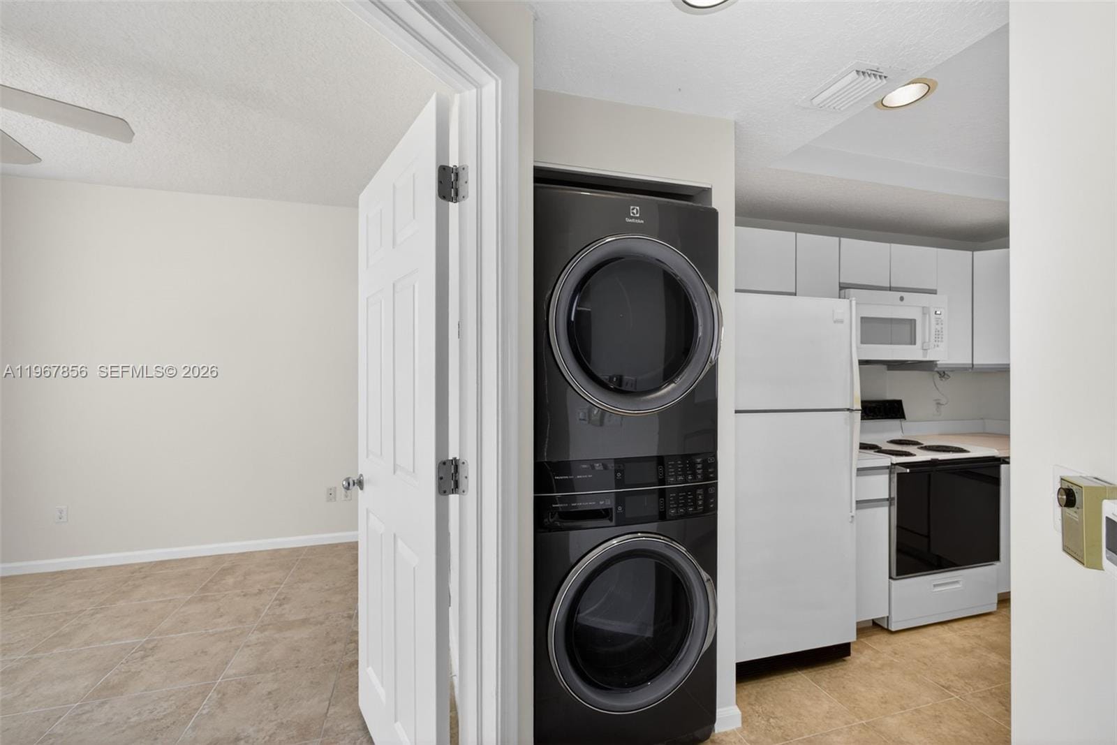 101 Muirfield Court 101D, Jupiter, FL 33458 photo 12