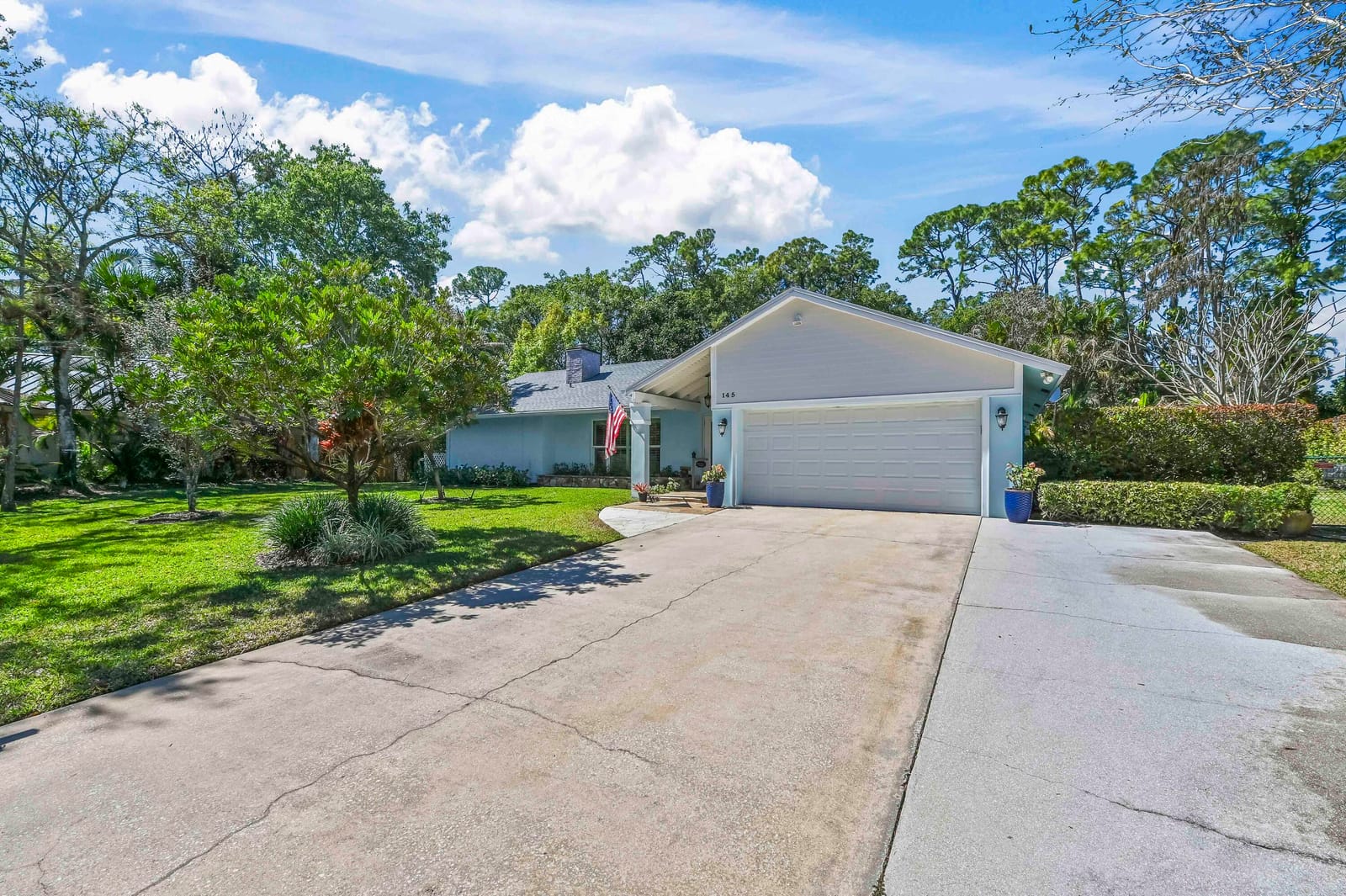 5 bedroom home for sale at 145 Sandy Pine, Wellington, FL 33414 — $799,900