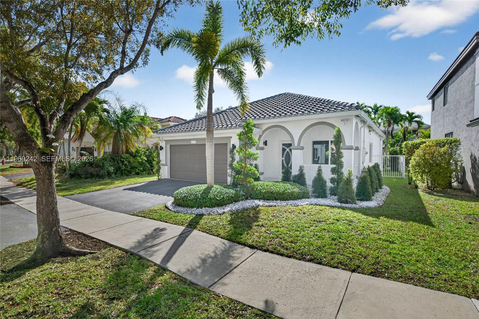 4115 Sabal Ridge Circle, Weston, FL 33331 photo 1