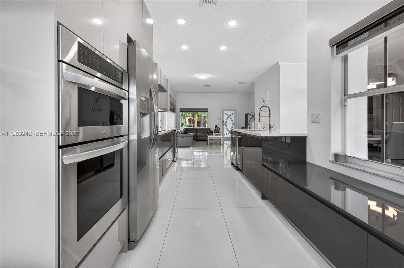 4115 Sabal Ridge Circle, Weston, FL 33331 photo 9