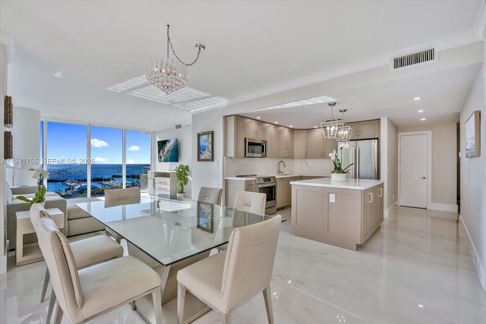 3400 SW 27th Avenue 1601, Miami, FL 33133 photo 3