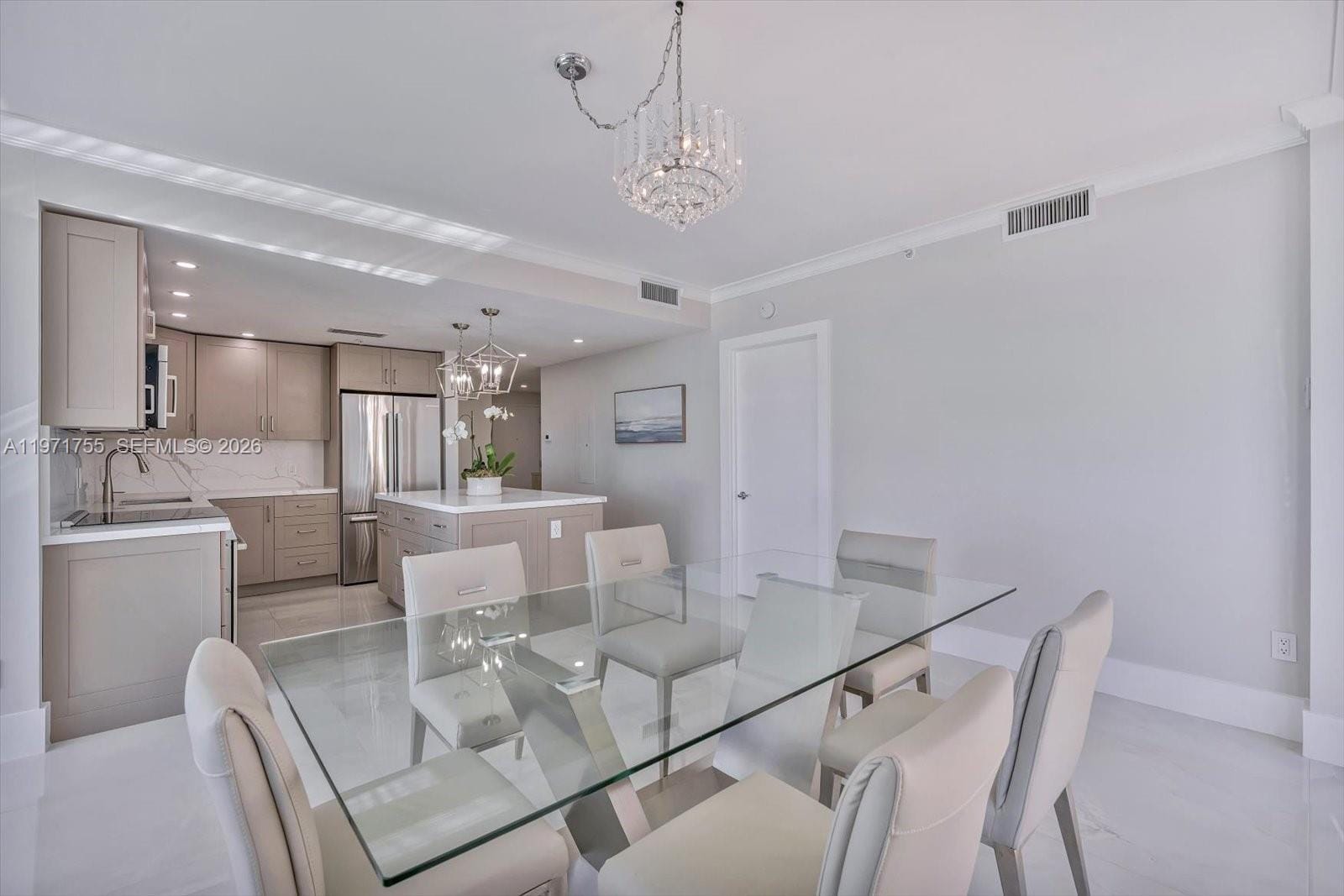 3400 SW 27th Avenue 1601, Miami, FL 33133 photo 4